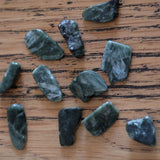 Seraphinite Crystal Chips